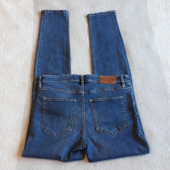 H&M Jeans 10 - Picture 3 of 3